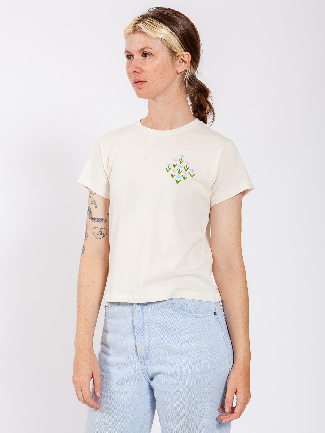 Tulips Women's Tee Cream-Culk