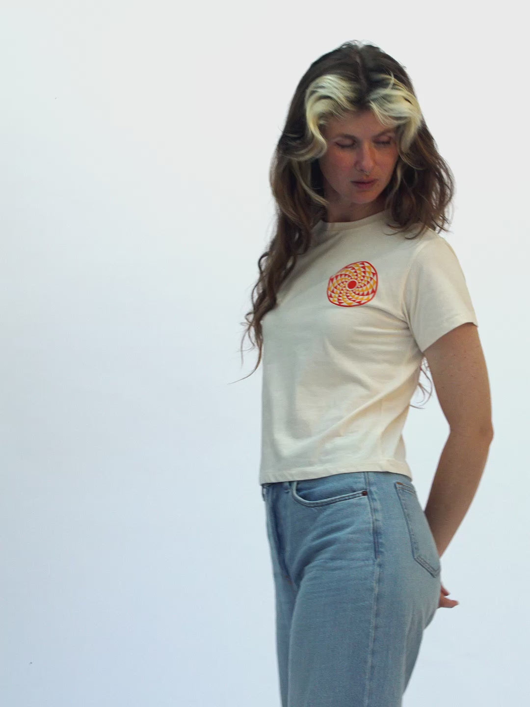 Radial Sun Women's Tee Cream