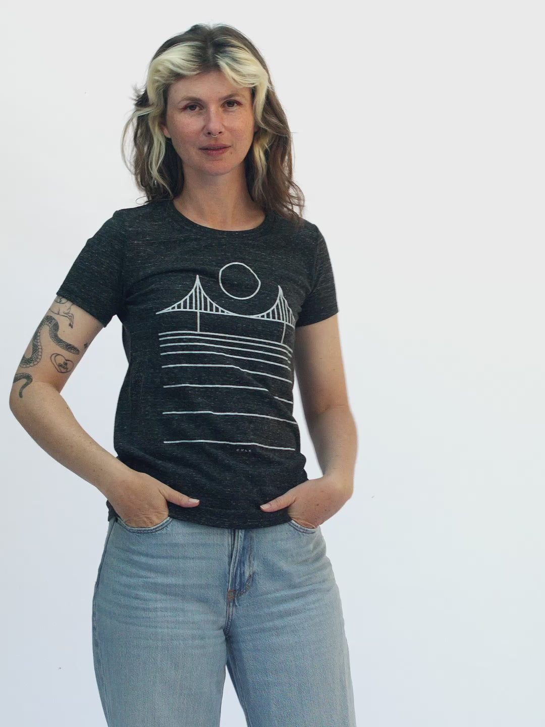Minimal Bridge Women's Tee Tri-Charcoal