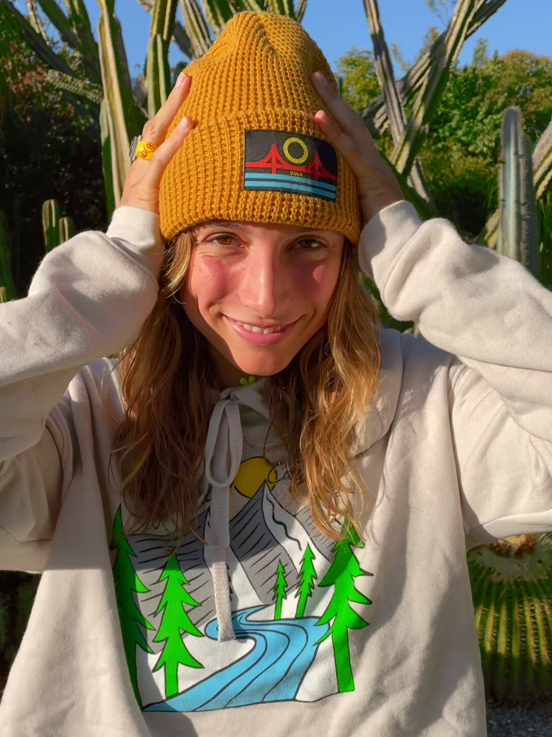 Minimal Bridge Beanie Mustard