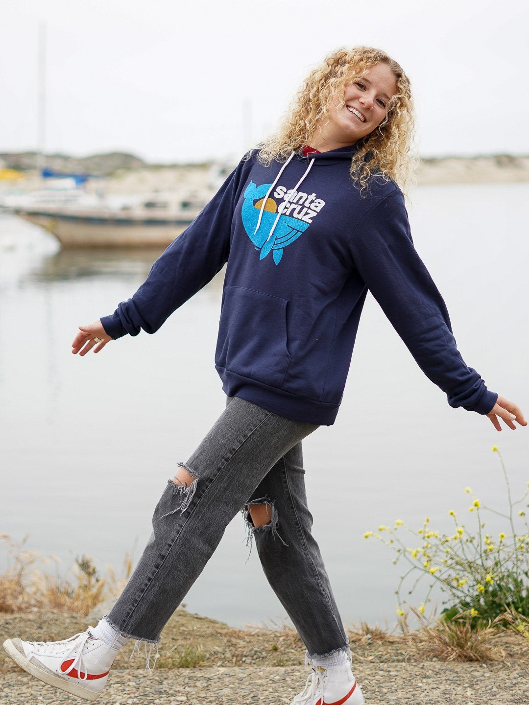 Santa Cruz Whale Hoody Navy-Culk